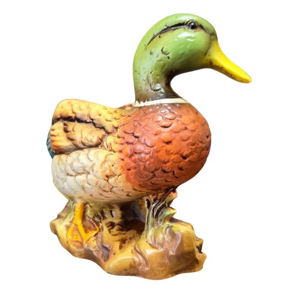 Vintage Mallard Duck Planter: Vibrant Ceramic Bird Decor - Picture 3 of 6